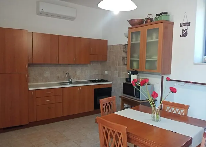 Holiday home Trulli Domus Petra *