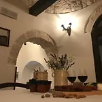 Trulli Domus Petra *