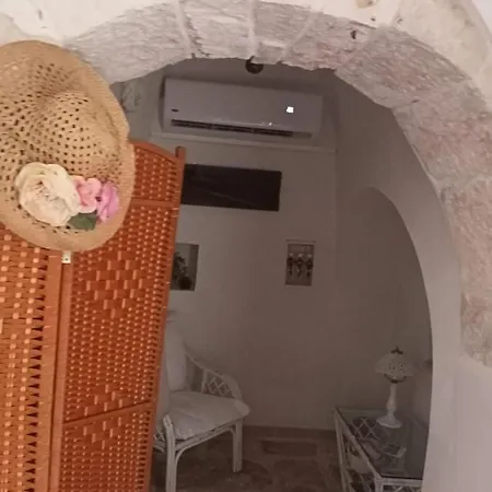 Trulli Domus Petra *