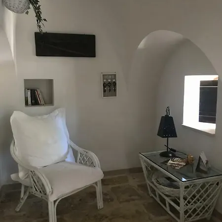 Trulli Domus Petra *