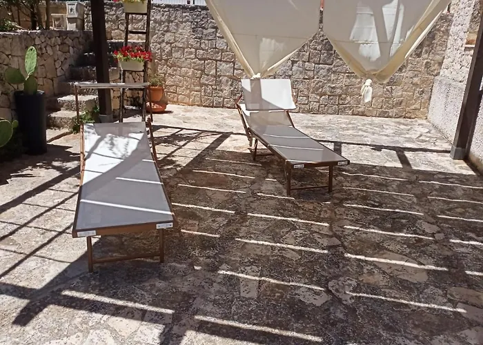 Trulli Domus Petra *